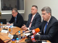 Distrikt u Ustavu - kraj supervizije