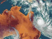 Uragan brzine 300 km/h pogodio Australiju