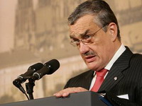 Puna saradnja sa Hagom, pa deblokada SSP