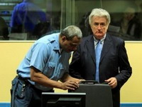 Karadžić traži suđenje po američkom pravu