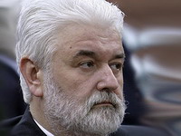 Država steže kaiš
