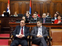 Na platama činovnika ušteda do milijardu