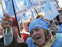 Masovni miting opozicije u centru Kijeva