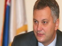 Šutanovac: Srpska vojska da ne ide u Gruziju
