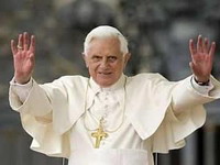 Posjeta najvećoj džamiji u Amanu: Papa Benedikt XVI. osudio "ideološku manipulaciju religije"