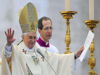 Papa pozvao mlade da uz pomoć interneta stvore bolji svet