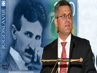 Para ima, ali nema poverenja u privredu