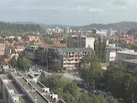 Radnici tuzlanske Aide blokirali raskrsnice na zapadnom ulazu u Tuzlu