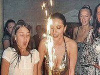 Ceca napunila 36