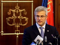 Moguć blagi oporavak privrede