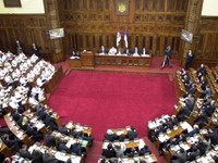 Poslanici raspravljaju o zakonu o nacionalnim savetima manjina