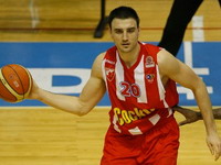 Tadija ostaje u Zvezdi: Sanjam titulu
