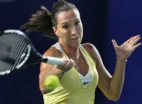 Jelena Janković pobedila Viktoriju Azarenko