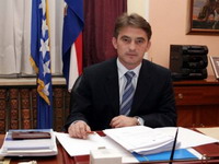 Komšić primio ambasadora Libije Shawisha