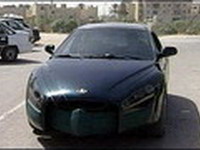 Gadafi dobio raketni automobil