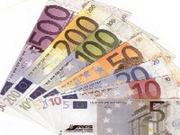 Dinar slabiji prema evru za osam para