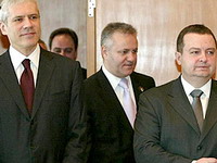 Ukupni višak oko 30.000 činovnika