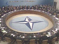 NATO odgodio odluku o slanju dodatnih vojnika u Afganistan
