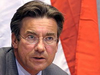 Ferhagen: Značajni napori Srbije