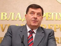 Dodik: Incko žali zbog fudbalskog poraza BiH, a neće da izrazi saučešće Srbima