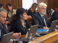 Neki ministri ostaju bez posla?