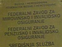 Decembarske penzije bit će isplaćene 5. januara