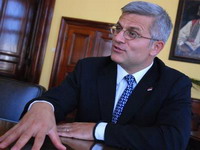 Rat Vlade i Narodne banke obara dinar