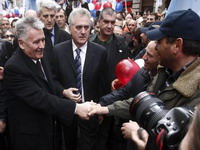 Opozicija traži vanredne izbore