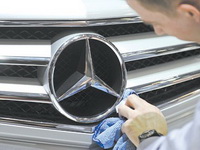 Mercedes podmićivao političare u Srbiji!