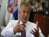Šutanovac: Ozbiljni napori da se završi saradnja sa Hagom