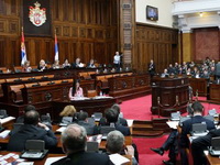 Poslanicima veruje samo bliža rodbina
