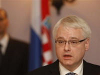 Pozdravljen Josipovićev govor u Parlamentu BiH