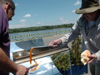 Rambo Amadeus promovisao solarni roštilj