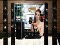 Samsung: prvi 3D kućni bioskop na svetu