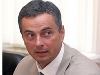 Šoškić: Ne bi trebalo dalje jačati dinar