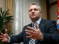 Dinkić: PDV bi isisao novac građana