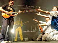 Nele i Kusturica na pravoslavnoj turneji