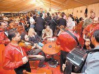 U Deronjama počinje Tamburica fest