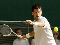 Nole u četvrtfinalu