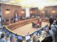 Ni rezolucija ne može da ujedini SNS i DSS