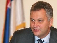 Šutanovac: Srbija svoje ciljeve neće ostvarivati ratovanjem