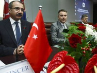 Ugljanin: I dalje se pregovara o prodaji Jata Turcima