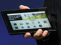 Tablet kompjuter: Predstavljen PlayBook, BlackBerryjev odgovor na iPad