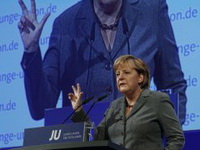 Merkel: Multikulturna Nemačka je propala