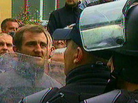 Policija napustila krug preduzeća...