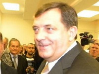 Dodik i Bosić se dogovorili, očekuju sastanak s Lagumdžijom