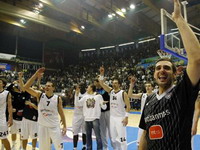 Makabi opterećen neuspehom