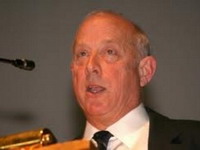 Godfrey Bloom izbačen iz EP-a zbog nacističkog slogana