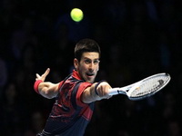 Nole u polufinalu