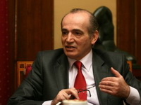 Milan Krkobabić: Političari i funkcioneri, svi odmah da krenu na volontiranje